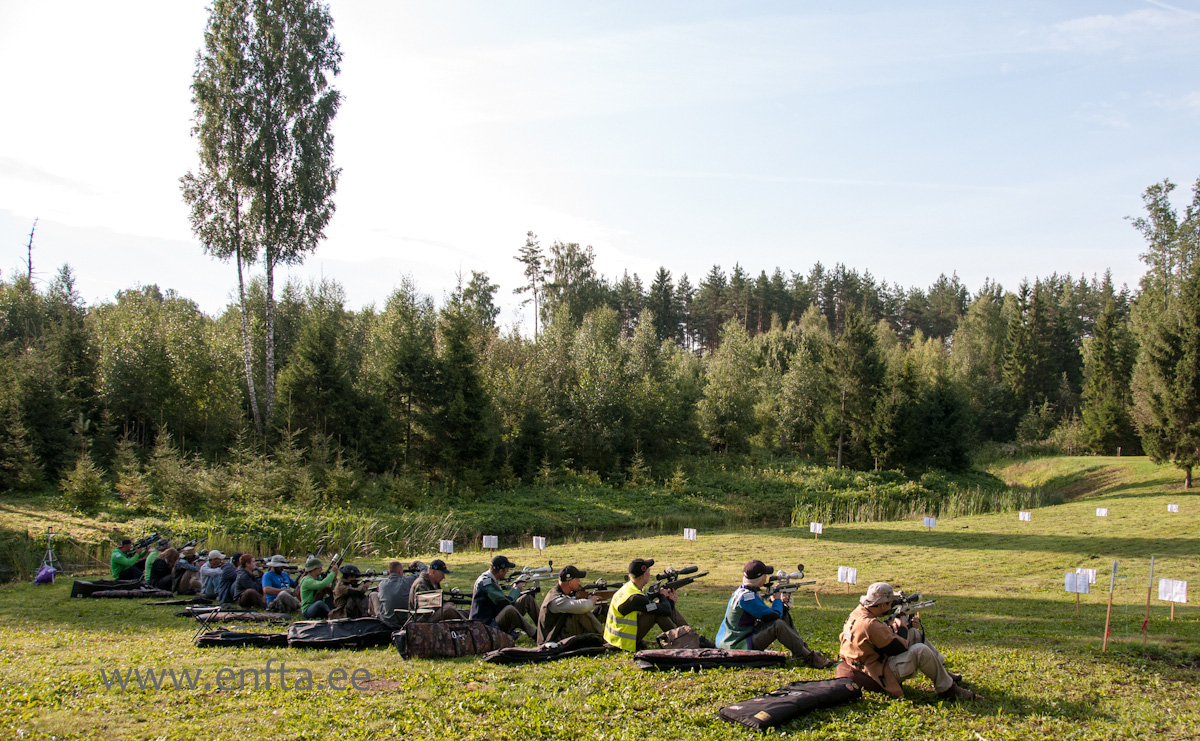 Second day starts with warming sun and little wind